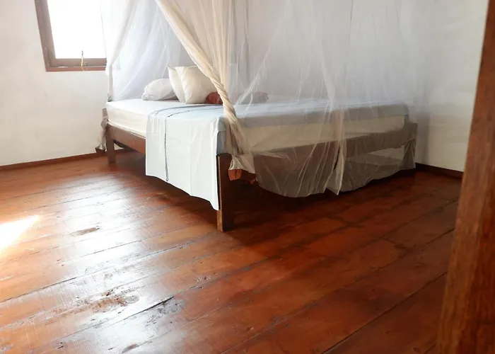 ゲストハウス Santai Warung Bali *